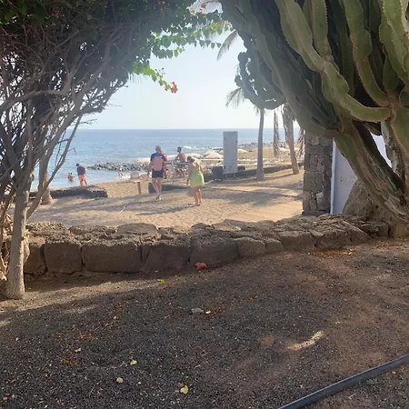 One Bedroom Playa Bastian شقة *